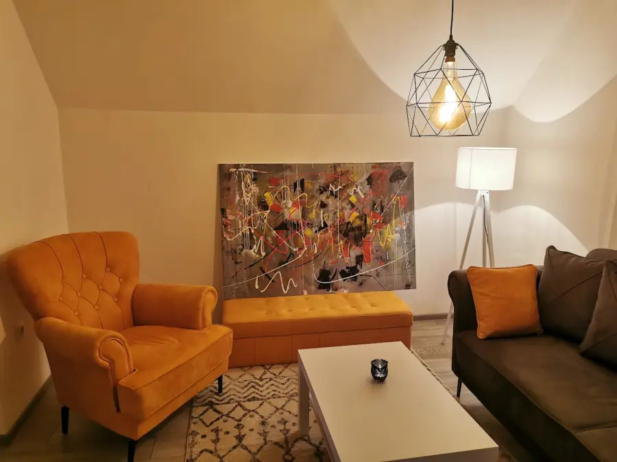 Illuminazione soggiorno: schema punti luce e temperatura colore ideale