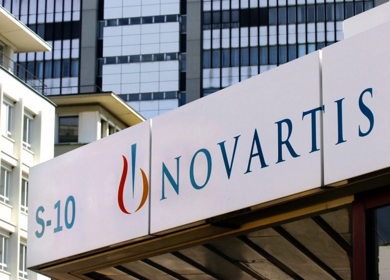 Roche e Novartis rischiano il rinvio a giudizio? Denigrarono farmaco